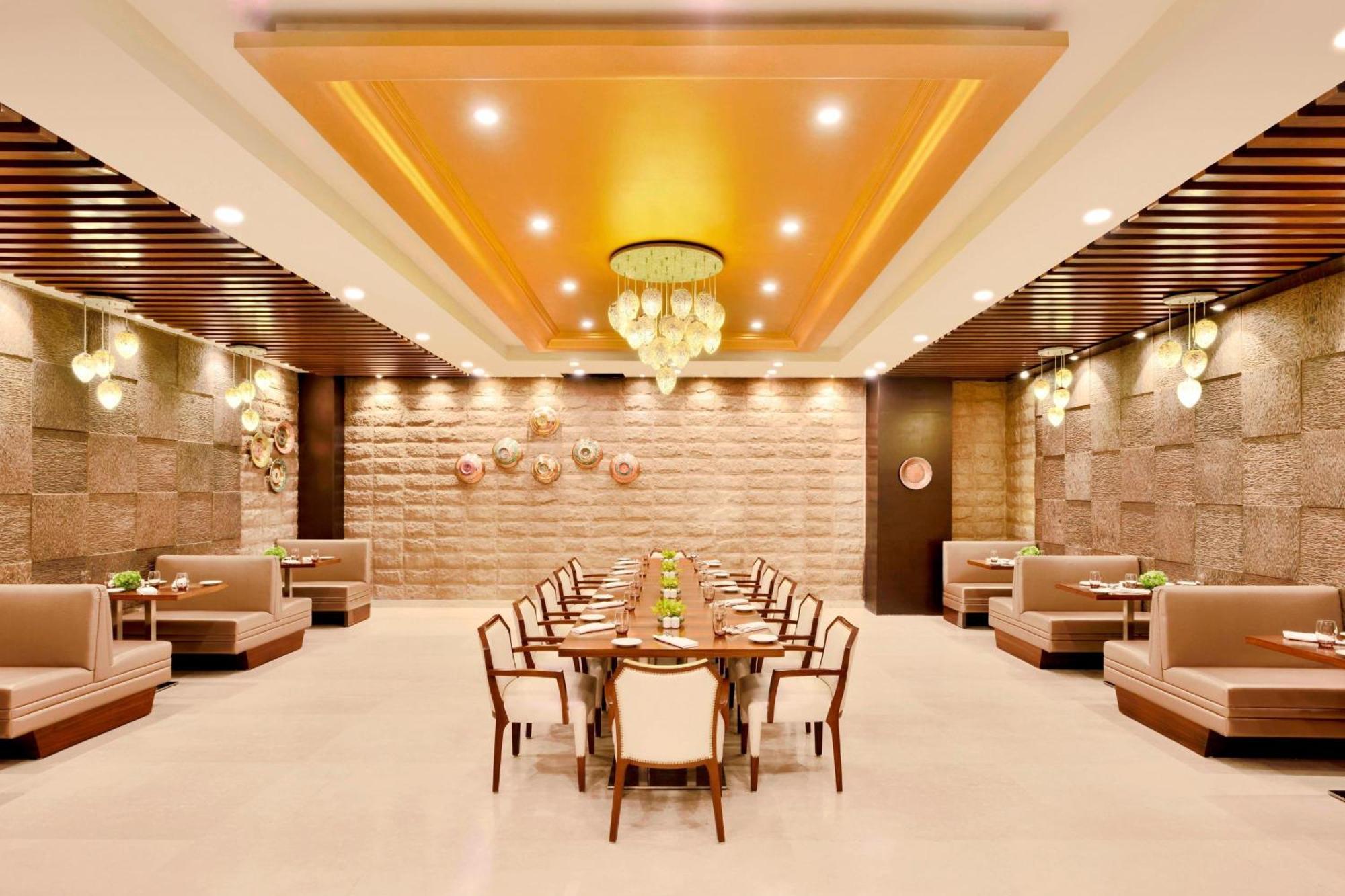 Four Points By Sheraton Srinagar Exterior foto
