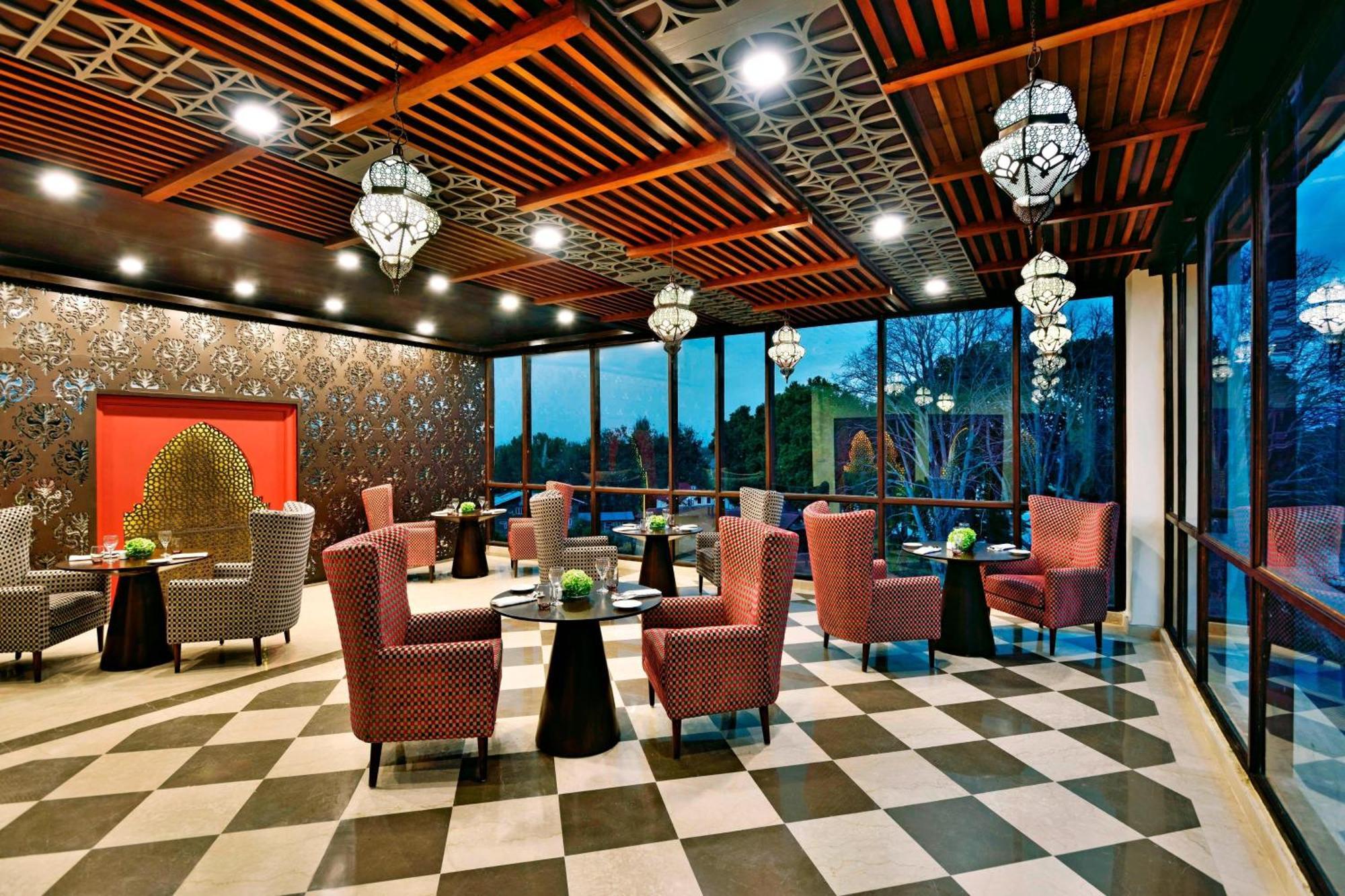 Four Points By Sheraton Srinagar Exterior foto